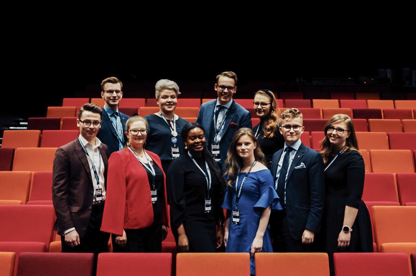 Liittohallitus valitsi poliittisten verkostojen johdon ja kansainvälisen vaikuttamisen jaoston!