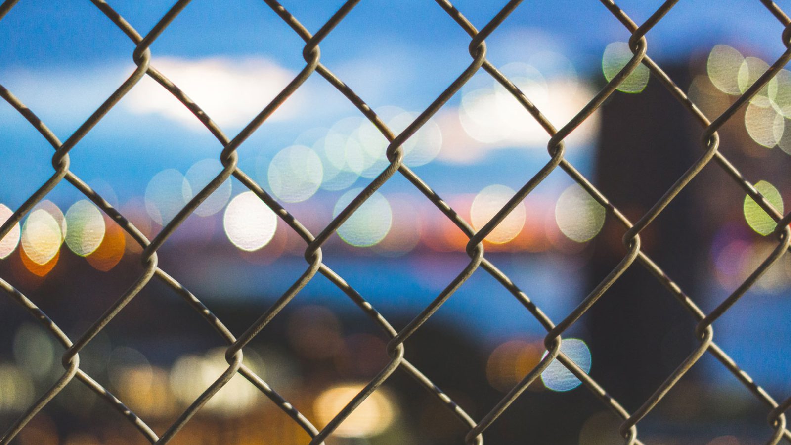 Hallituksen on lopetettava spekulaatioiden lietsominen – “Missä on sisäministeri Ohisalo?”