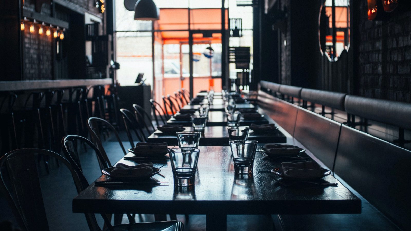 Kokoomusnuoret vaatii hallitukselta laajempia toimia ravintoloiden pelastamiseksi