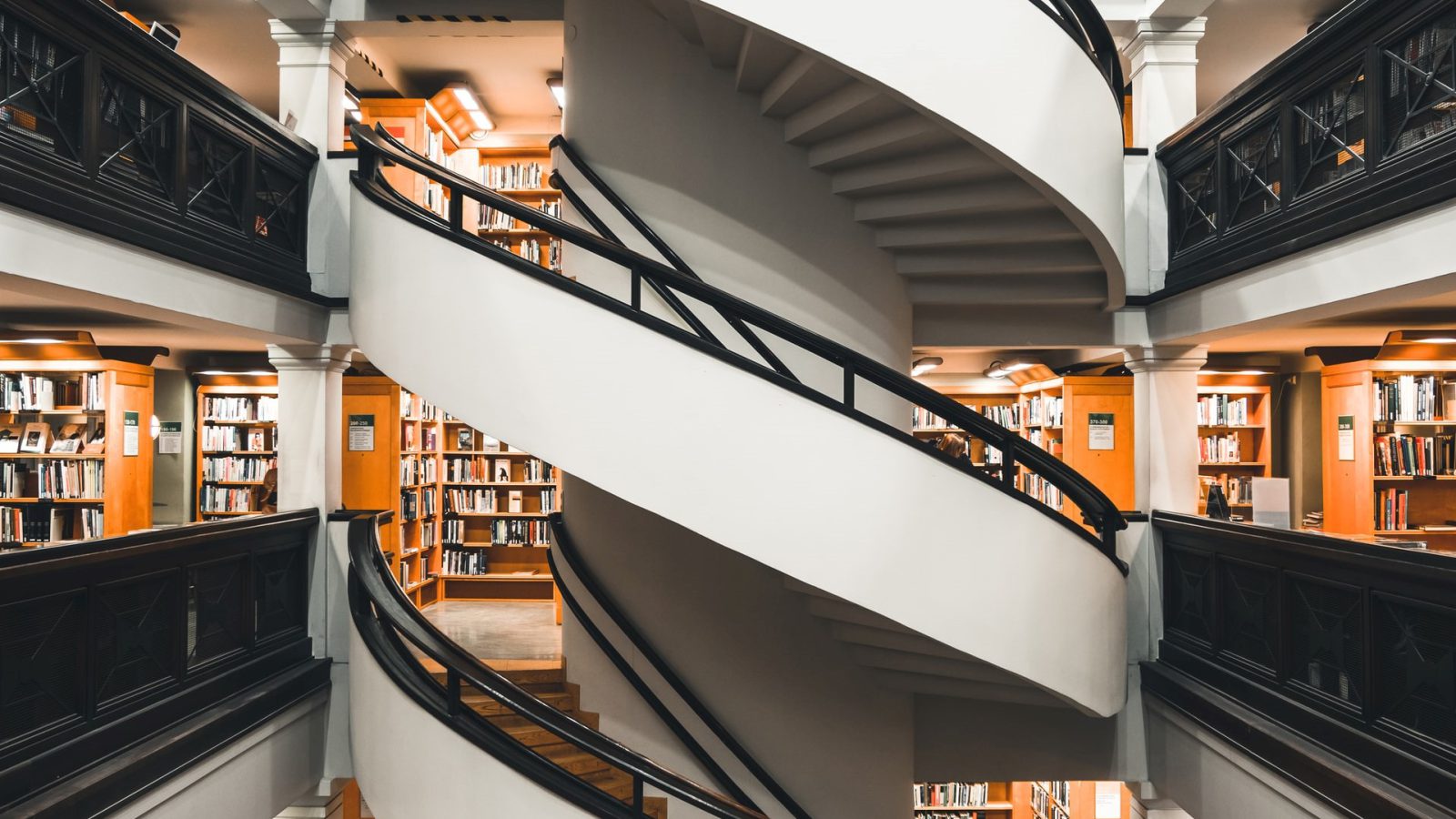 Kokoomusnuoret: ministeri Saarikon esitys vaarantaa suomalaisen huippuosaamisen