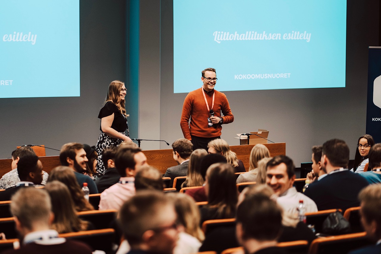 Kokoomusnuorten puheenjohtaja Matias Pajula: Kokoomuksen Nuorten Liitosta ja tulevaisuudesta