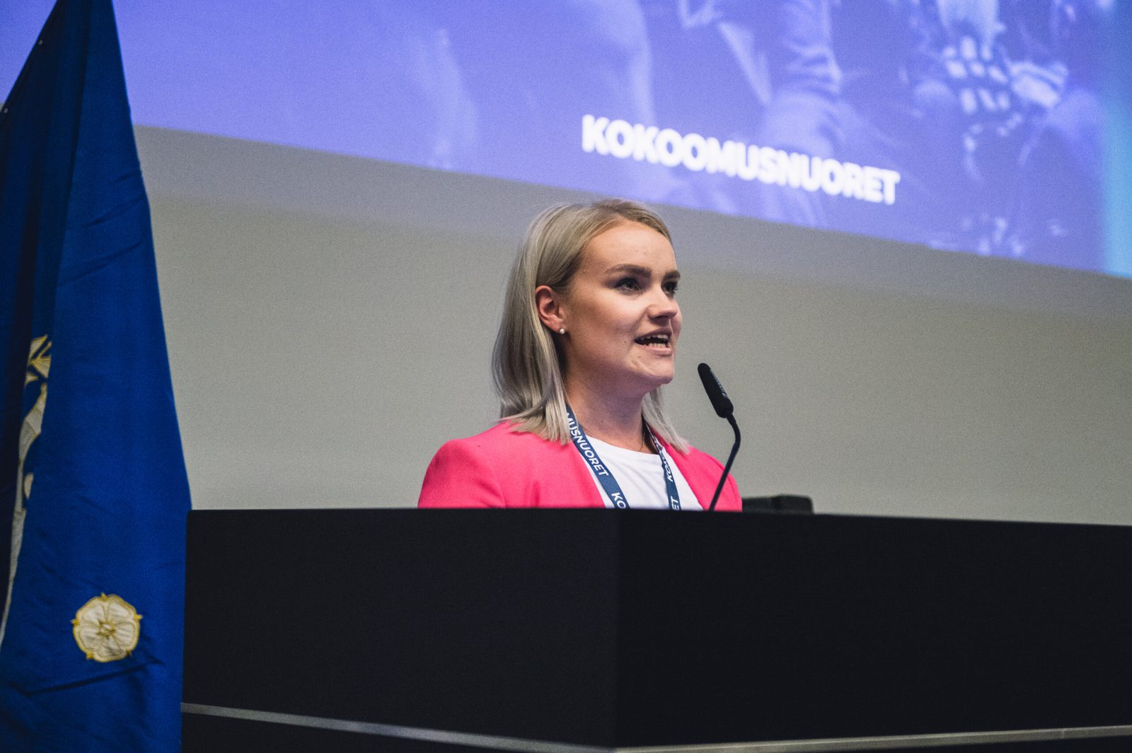 Kokoomusnuorten liittokokous: Vain leikkaamalla hyvinvointiyhteiskunta ja ilmasto voidaan pelastaa