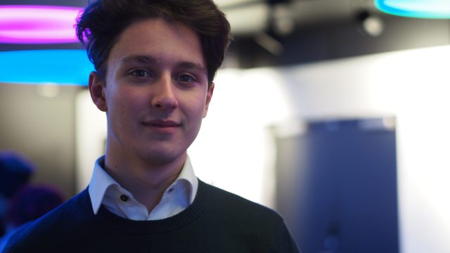 Kuvituskuva: Joel Elmaci Kokoomusnuorten politiikan ja viestinnän suunnittelijaksi