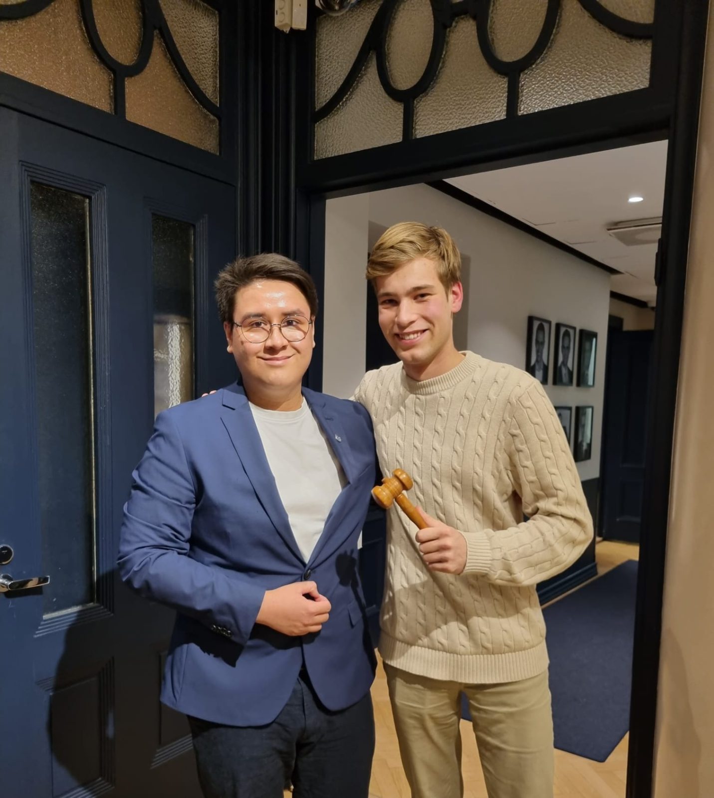 Helsingin Kokoomusnuorten piirihallitus vuodelle 2024 valittu – puheenjohtajaksi Saska Kolehmainen