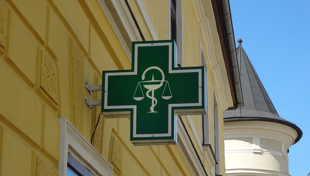 Uudenmaan Kokoomusnuoret: Apteekit vapaille markkinoille