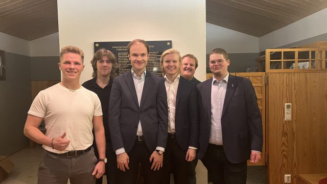 Kuvituskuva: Oulun Läänin Kokoomusnuoret: Kokoomusnuorille lisää vaikutusvaltaa Pohjois-Pohjanmaalla